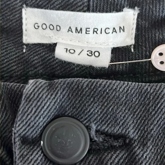 Good American Good Legs Straight Split Hem Jeans in Black - Size 30 - Picture 6 of 9